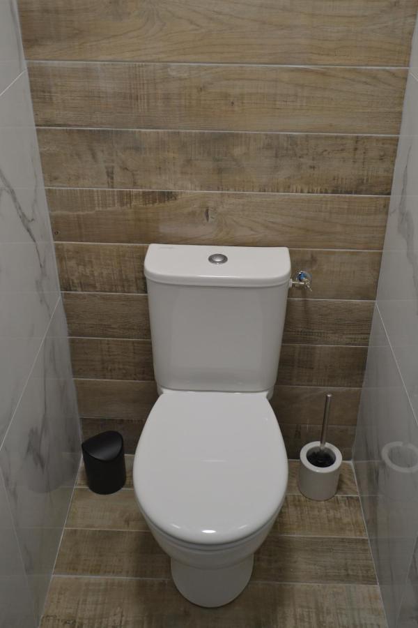 Triplex 110 M2 Centre Historique Avec Jacuzzi Dinan Διαμέρισμα Εξωτερικό φωτογραφία