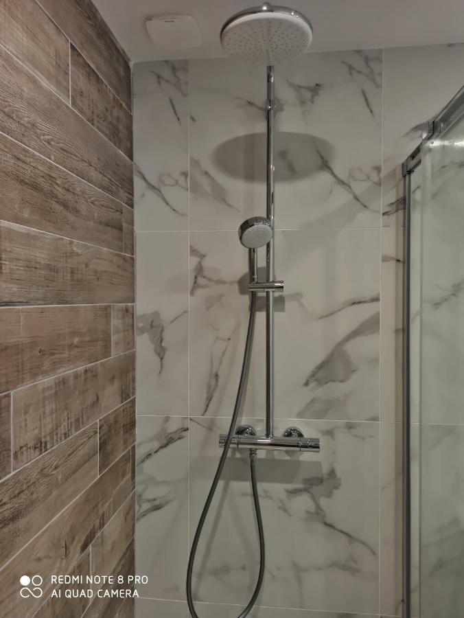 Triplex 110 M2 Centre Historique Avec Jacuzzi Dinan Διαμέρισμα Εξωτερικό φωτογραφία